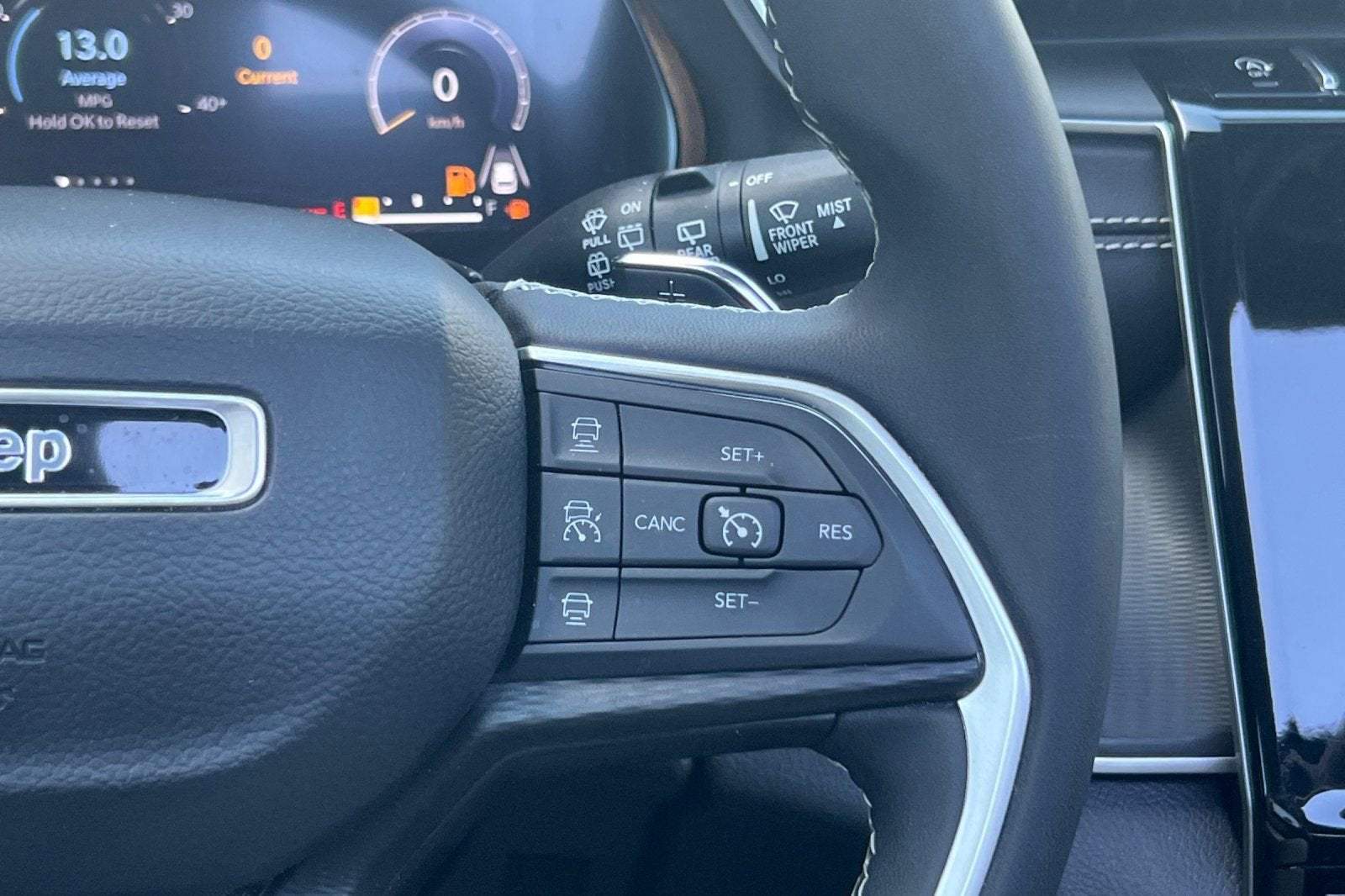 2024 Jeep Grand Cherokee Laredo X