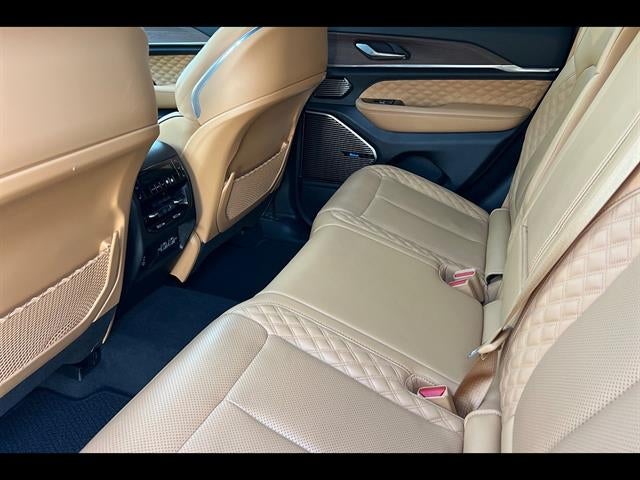 2023 Jeep Grand Cherokee Summit