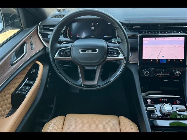2023 Jeep Grand Cherokee Summit