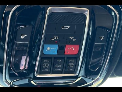 2023 Jeep Grand Cherokee Summit