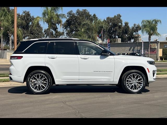 2023 Jeep Grand Cherokee Summit