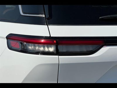 2023 Jeep Grand Cherokee Summit