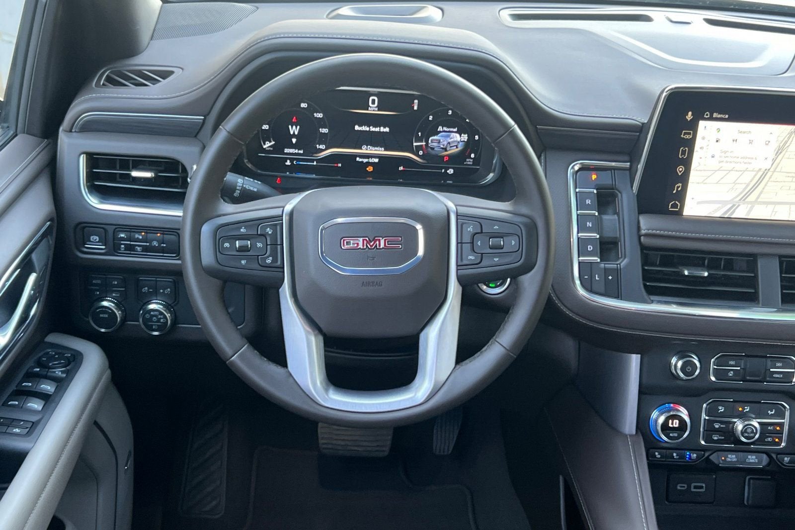 2024 GMC Yukon SLT