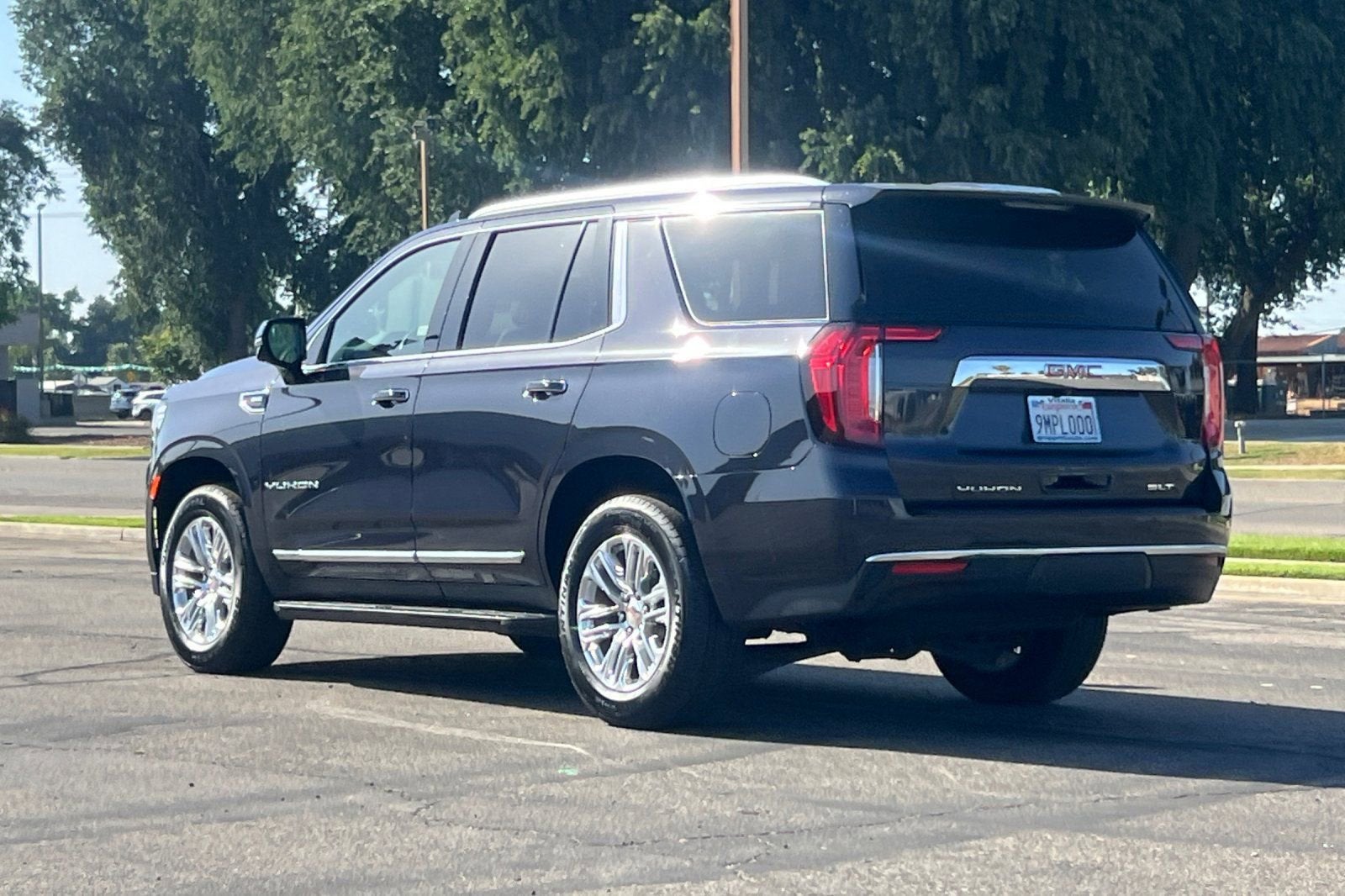 2024 GMC Yukon SLT