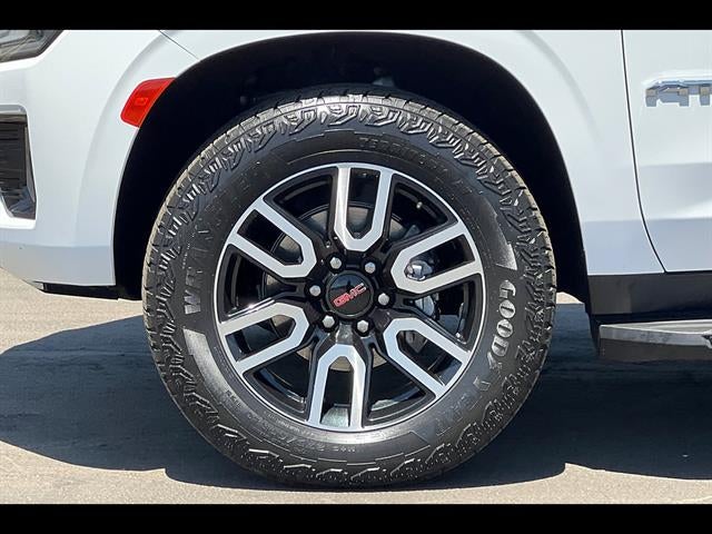 2024 GMC Yukon AT4