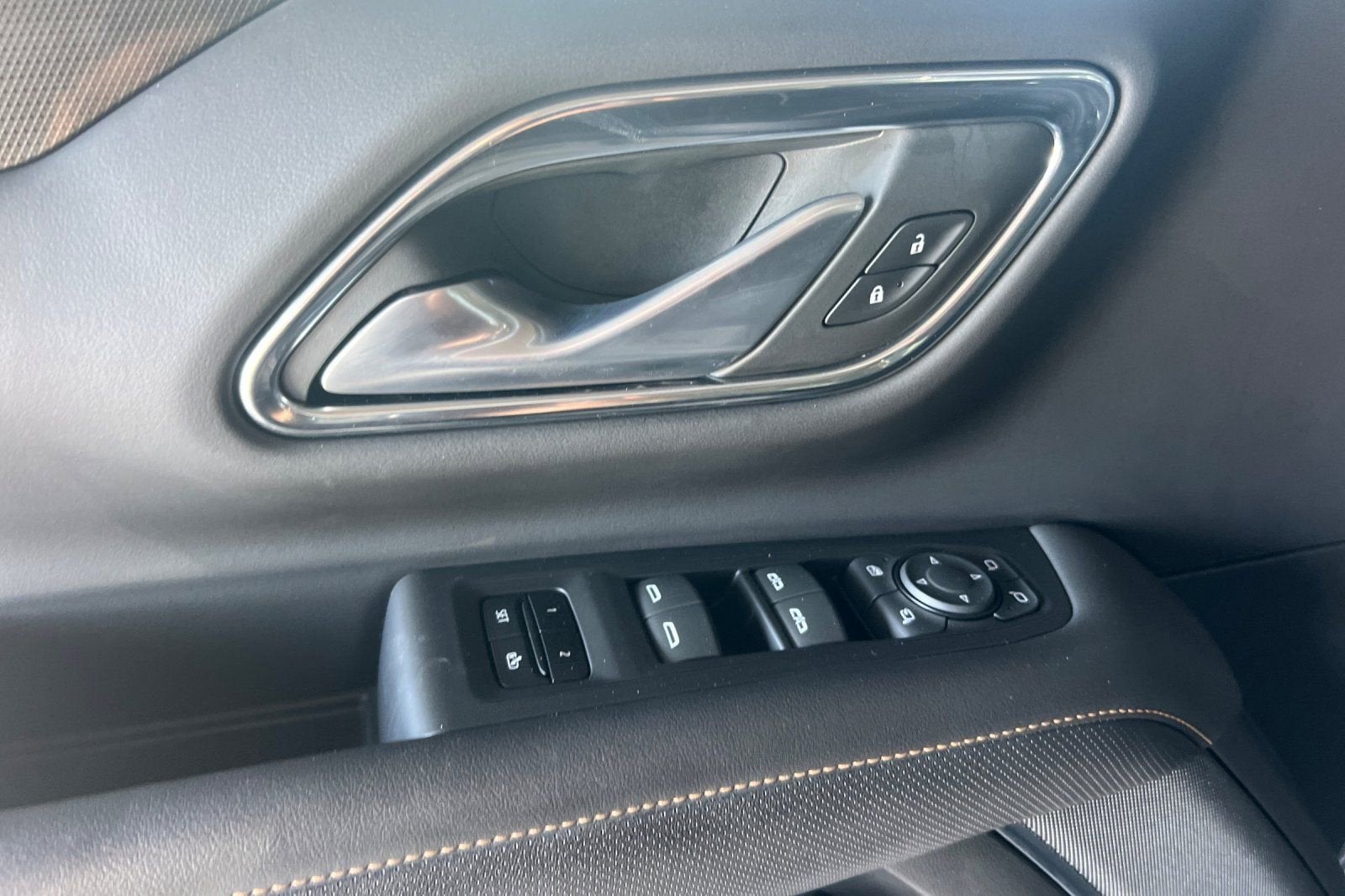 2022 GMC Yukon AT4
