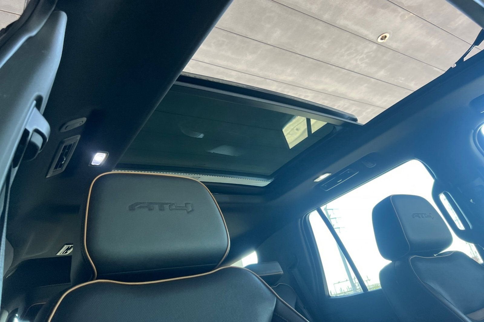 2022 GMC Yukon AT4