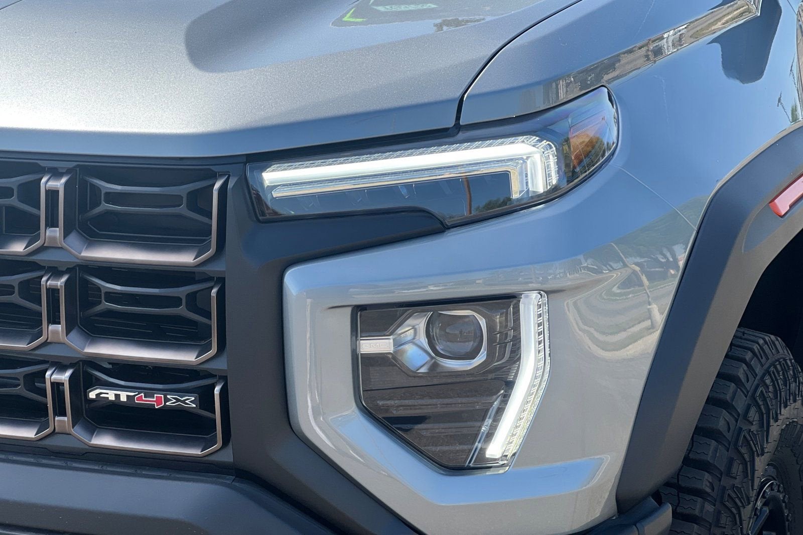 2024 GMC Canyon AT4X