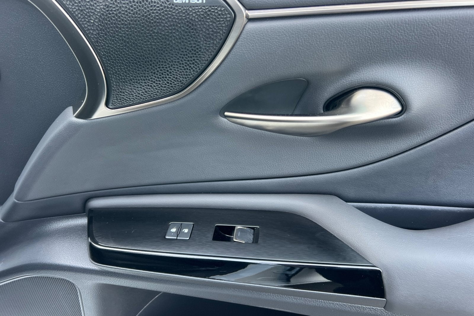 2023 Lexus ES ES 350 F SPORT Handling