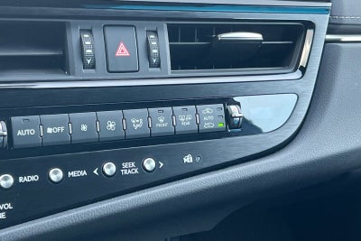 2023 Lexus ES ES 350 F SPORT Handling