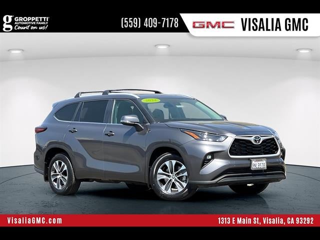 2024 Toyota Highlander LE