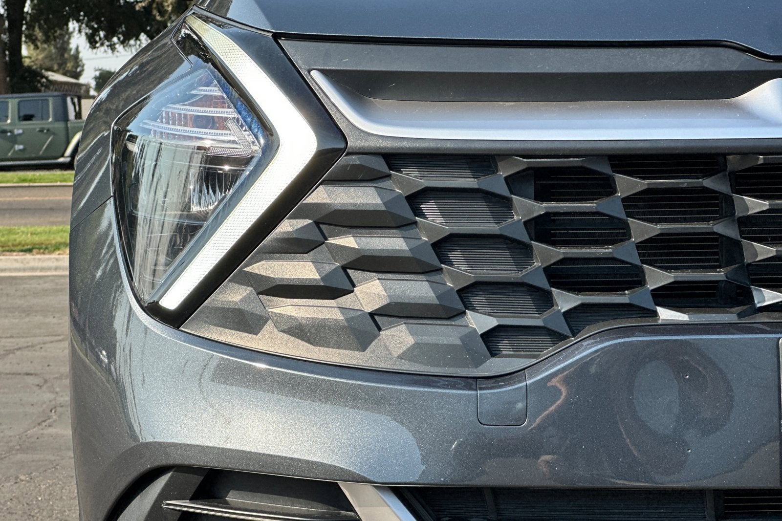 2023 Kia Sportage Hybrid LX