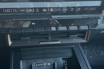 2024 GMC HUMMER EV SUV 2X