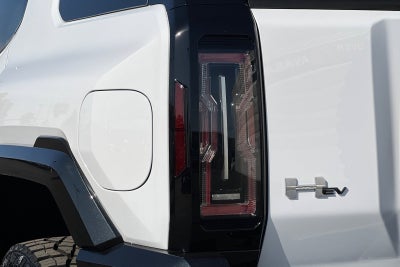 2024 GMC HUMMER EV SUV 2X