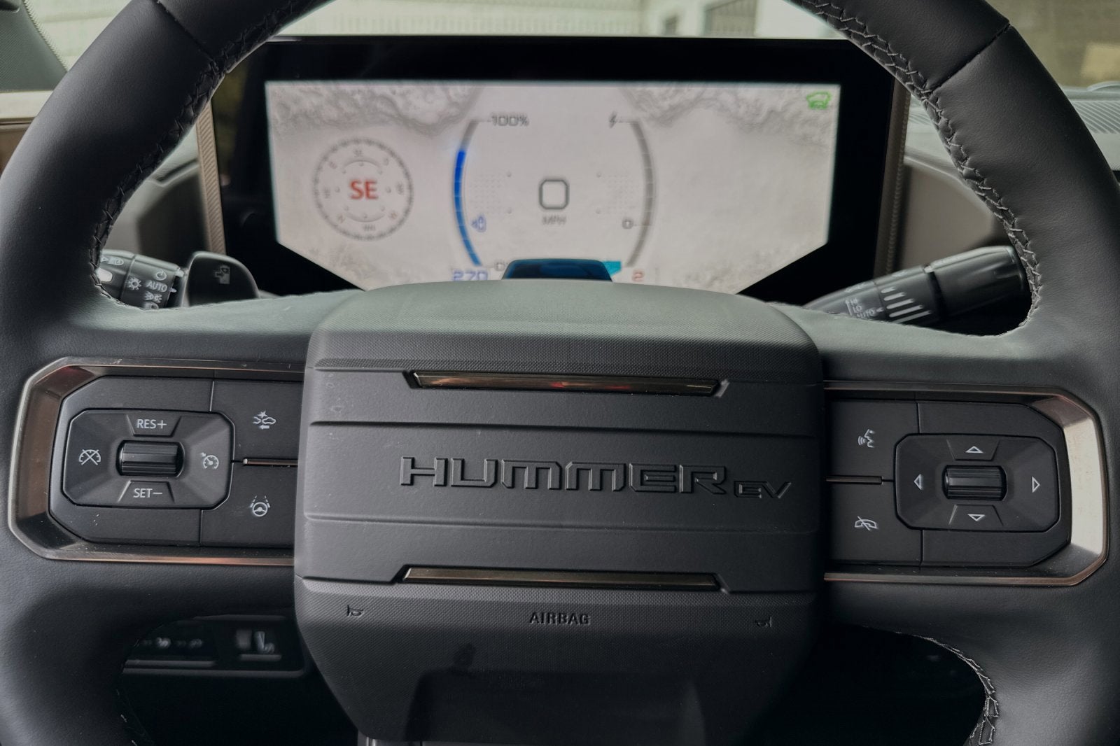 2025 GMC HUMMER EV SUV 2X